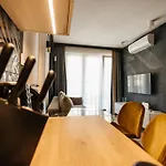 Kw51 Lux Hotel