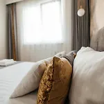 Kw51 Lux Hotel *